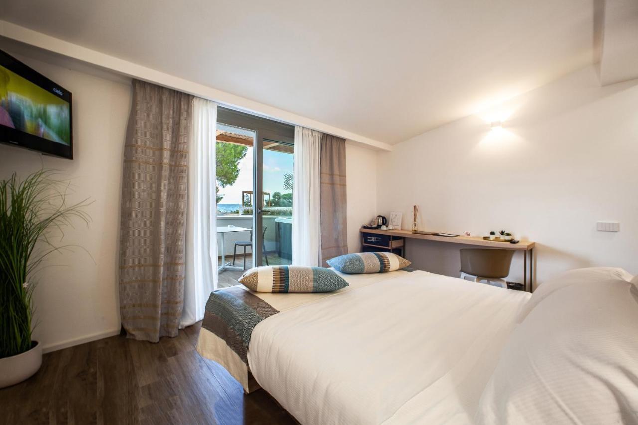 Noha Lifestyle Hotel - Adults Only Pula Exterior photo