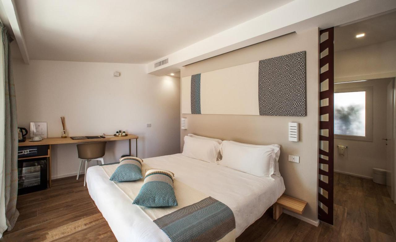 Noha Lifestyle Hotel - Adults Only Pula Exterior photo